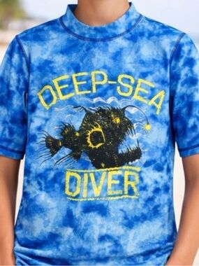 Boys Rash Guard Short Sleeve Large 12-14 Shirt Blue “Deep Sea Diver”